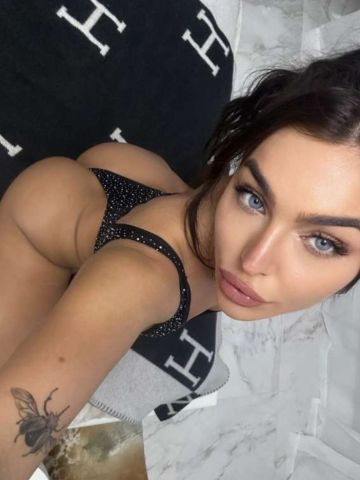 Алина